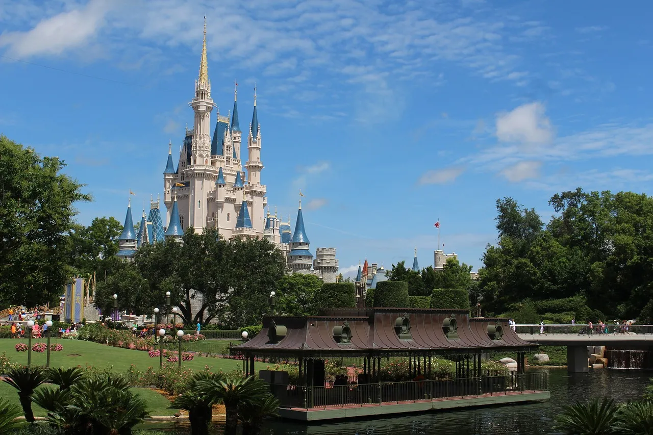 https://viajes.locosporelcaribe.com/viajes/assets/upload/d5775.webp
